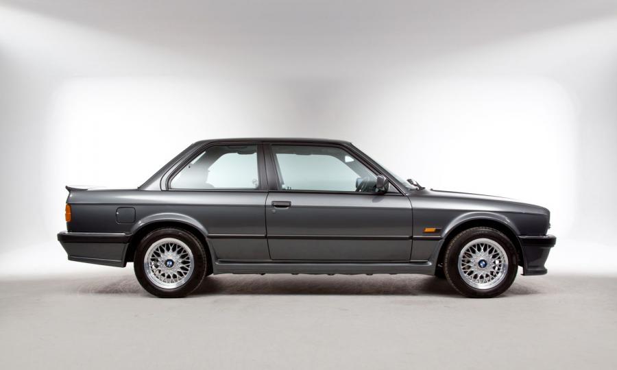  BMW 325i Coupe M-Technik (E30) 1984 года  (UK) (фото 17 из 22)
